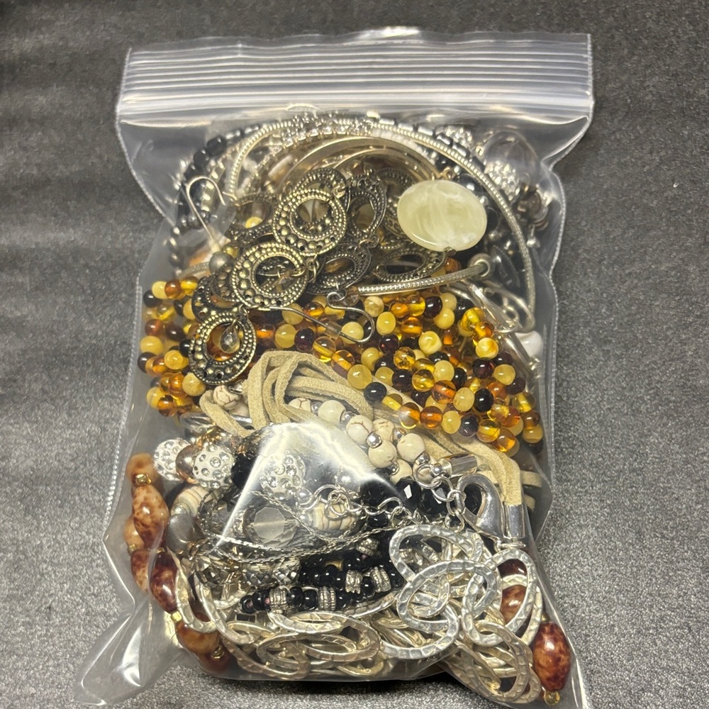 Vintage jewelry grab bag, assorted styles